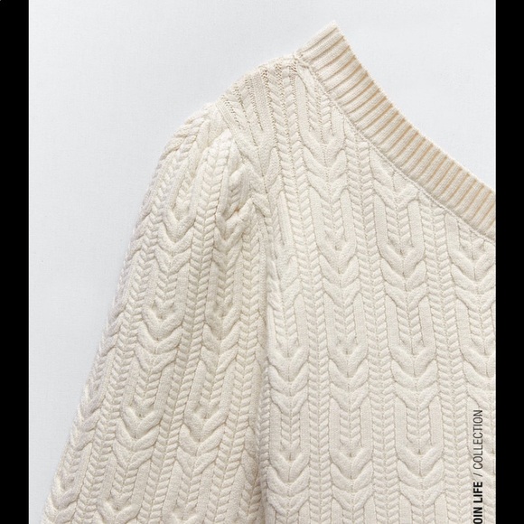 ZARA CREAM WHITE ASYMMETRIC KNIT SWEATER SMALL - Picture 4 of 6